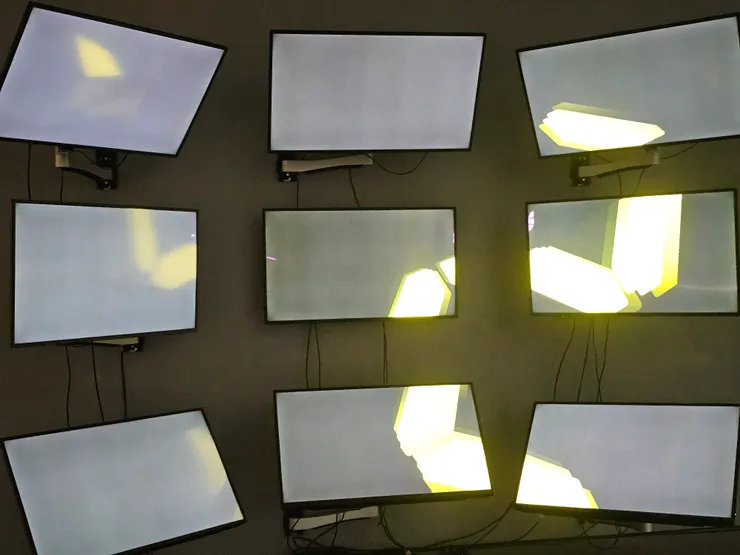 〈時與空〉，2018