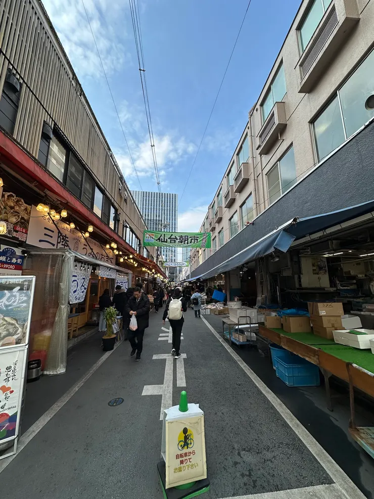 仙台朝市街景