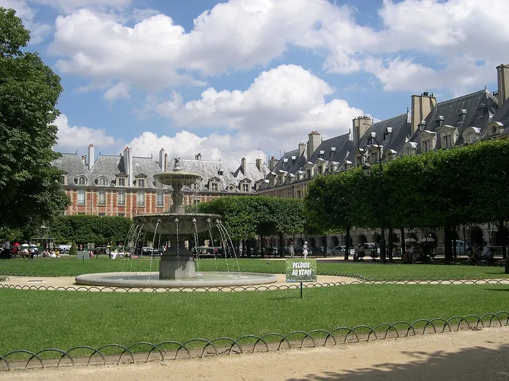 孚日廣場（Place des Vosges）