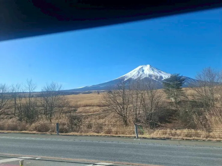 車窗外的富士山 攝影者:黃郁庭