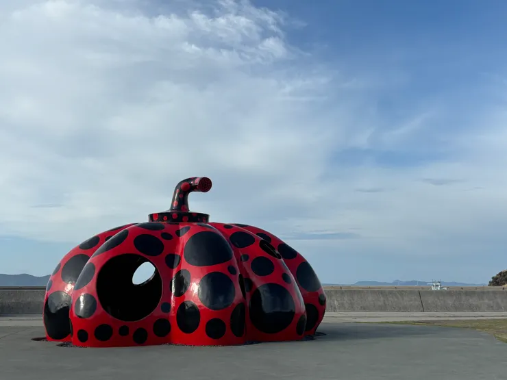 瀨戶內藝術祭｜ 直島｜紅南瓜