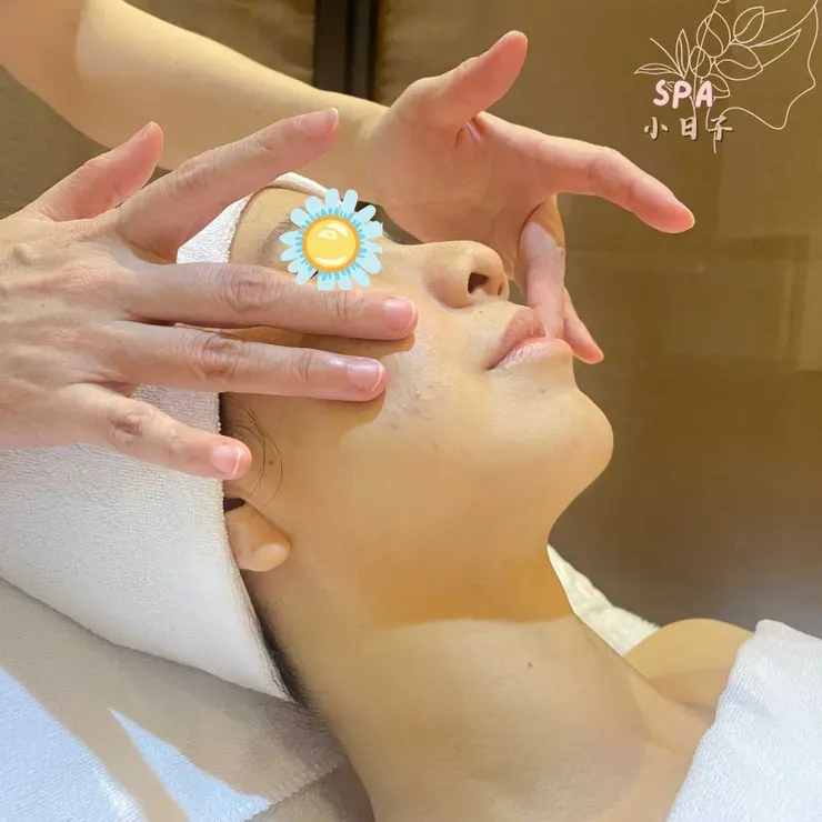 深層卸妝去除臉部髒污