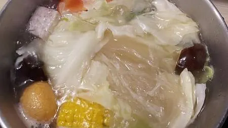 [基隆美食]GOOGLE MAP獲得四點六顆星好評的鮮牧火鍋