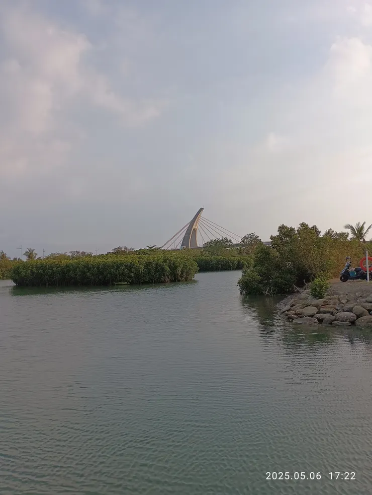 鵬灣橋立無人問