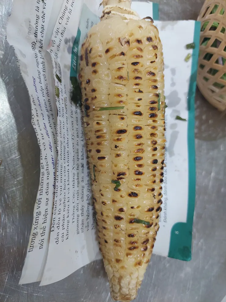 路邊攤烤玉米，超好吃