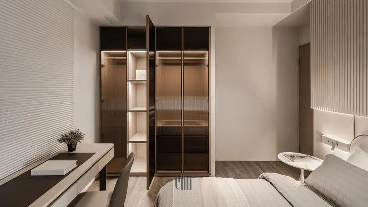 原作品連結：藝瓦設計品牌，森林之星A2，長虹玻璃門面系統衣櫃