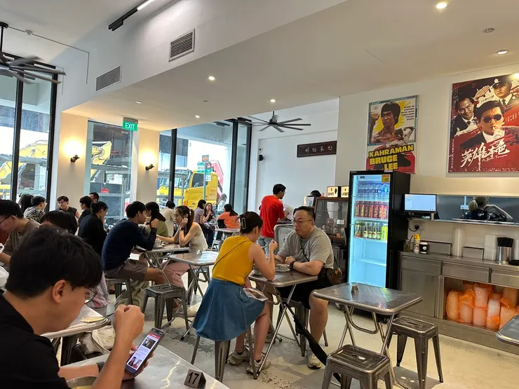 陳桂蘭街一家人店內擺飾