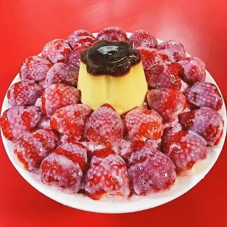 美味又大份量的草莓冰