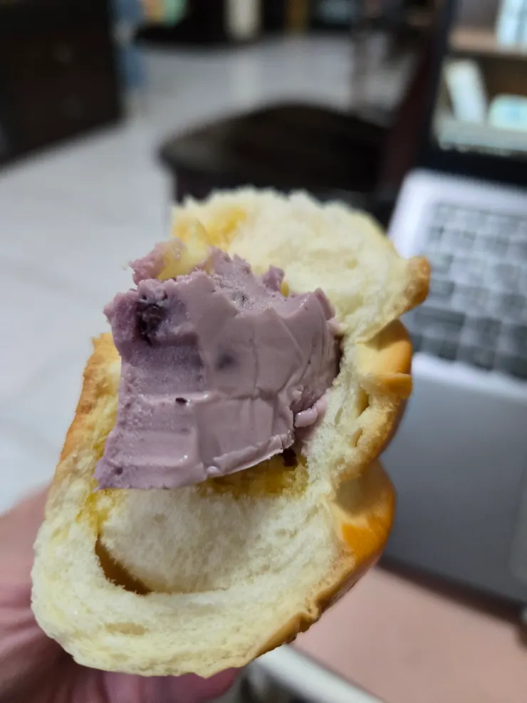 個人覺得夾麵包比較好吃