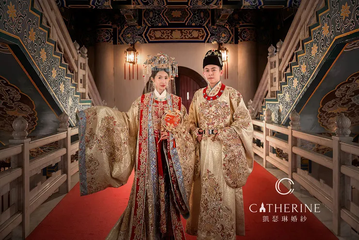 古風婚服首選│漢服│龍鳳掛│秀禾服│中式婚紗│傳統婚服│台北婚紗