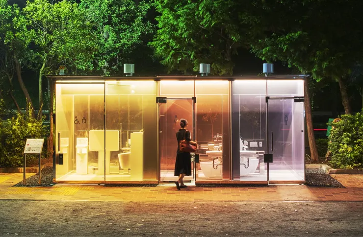 更多 THE TOKYO TOILET 的時髦公廁請點我進入官方網站