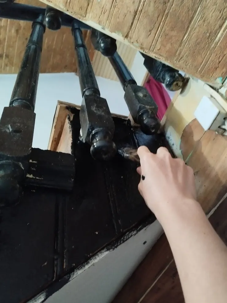 打磨階梯,好像也在磨練自己的心