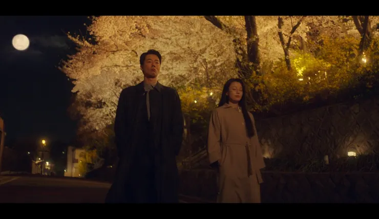 看到月亮,不禁想到夏目漱石的「今夜月色真美」