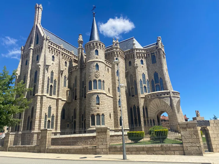 Astroga漂亮的城堡,是高地的作品。