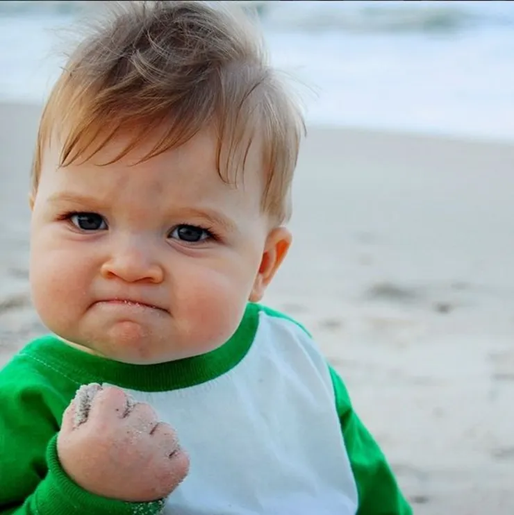 可愛的加油男孩其實已經長大了 (圖片引自連結內容)