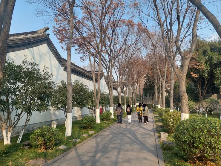 總統府清兩江總督署史料展旁的走道