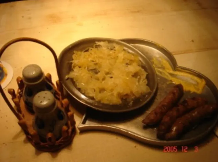 有名的紐倫堡香腸,搭配上酸菜非常好吃,市政廳對面那一家最有名