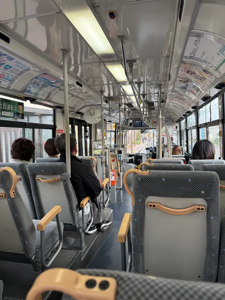 回程搭公車....今天走太多路了