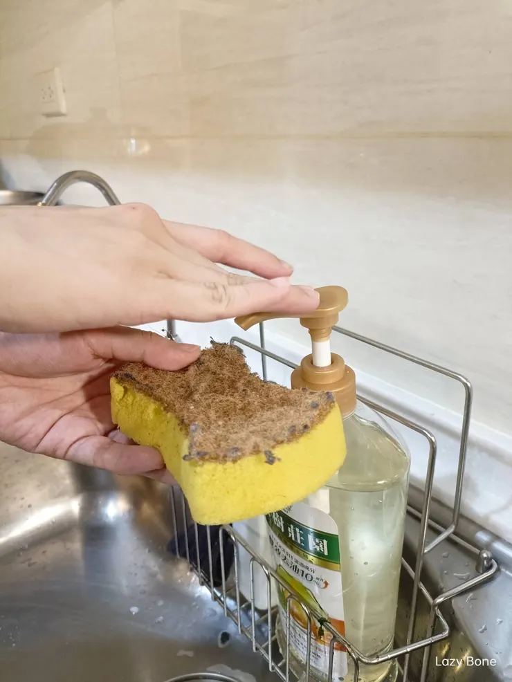 *10%提升是與前代茶橘雙萃洗碗精相比所得結果