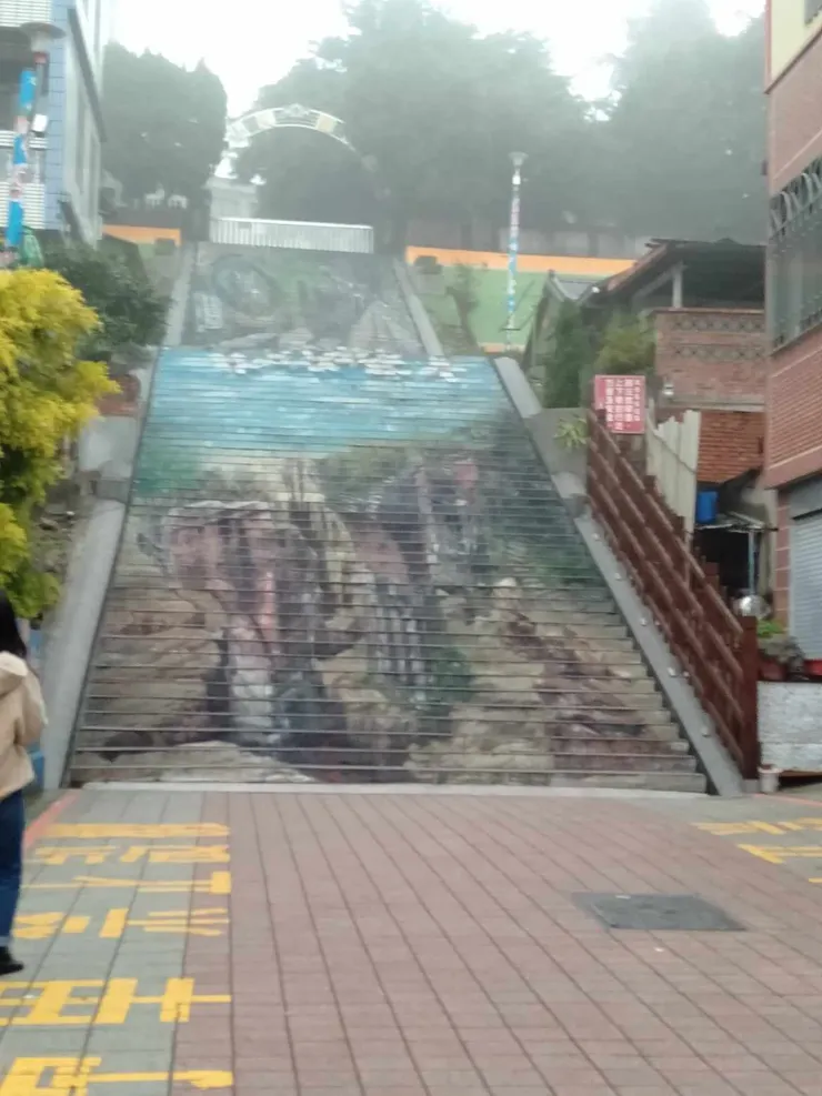三義校園一景