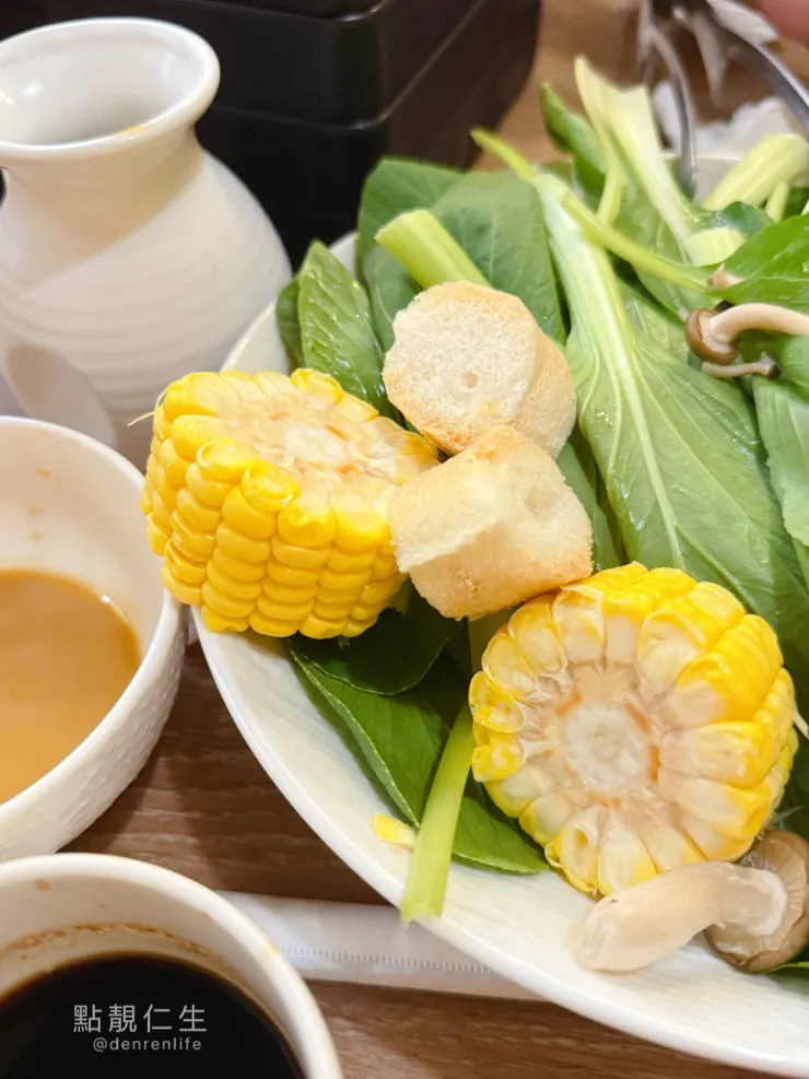 MO-MO-PARADISE 南港潤泰牧場 ｜ 說是麥麩