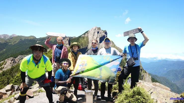 11:15登頂▲布秀蘭山(H3438M，O聖交會點)