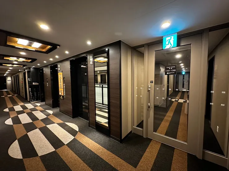 冷氣&沒冷氣長廊