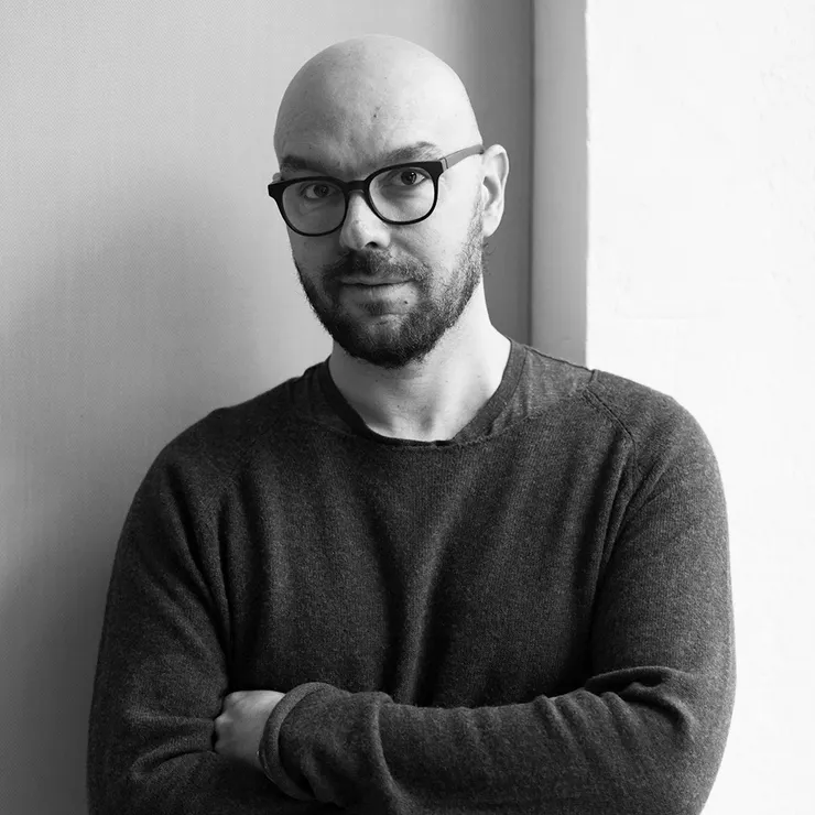 via https://www.twils.it/wp-content/uploads/2023/08/11_Nichetto-Luca.jpg