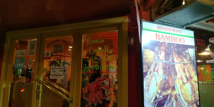 當時吃到飽物價每人約台幣500，相當划算，還有特殊料理可額外點