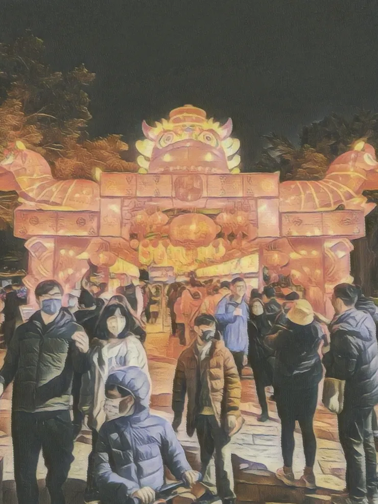 拍到太多人，所以改一下風格