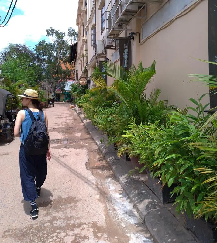 Bodia 位於老市場的巷子裡，鬧中取靜