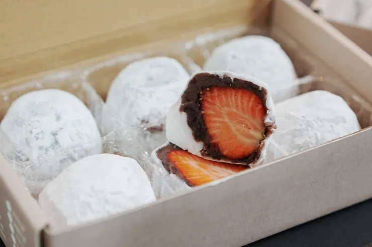 金桃家 草莓紅豆大福