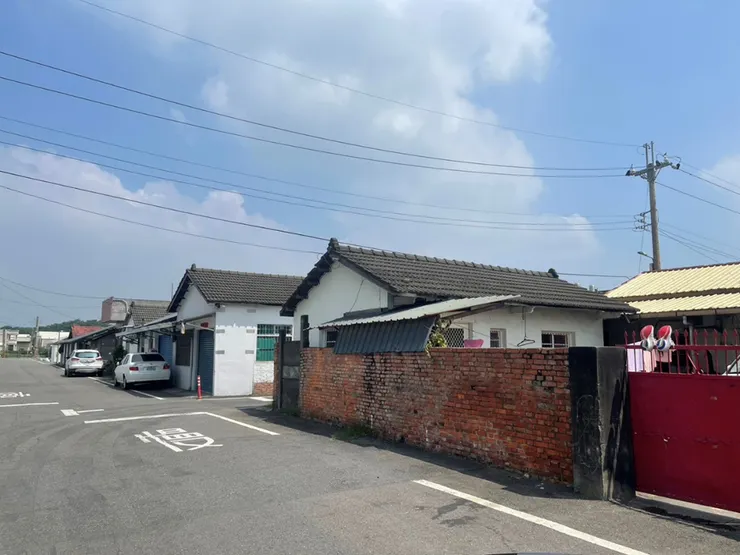 這一片平房依舊是舊鄰居