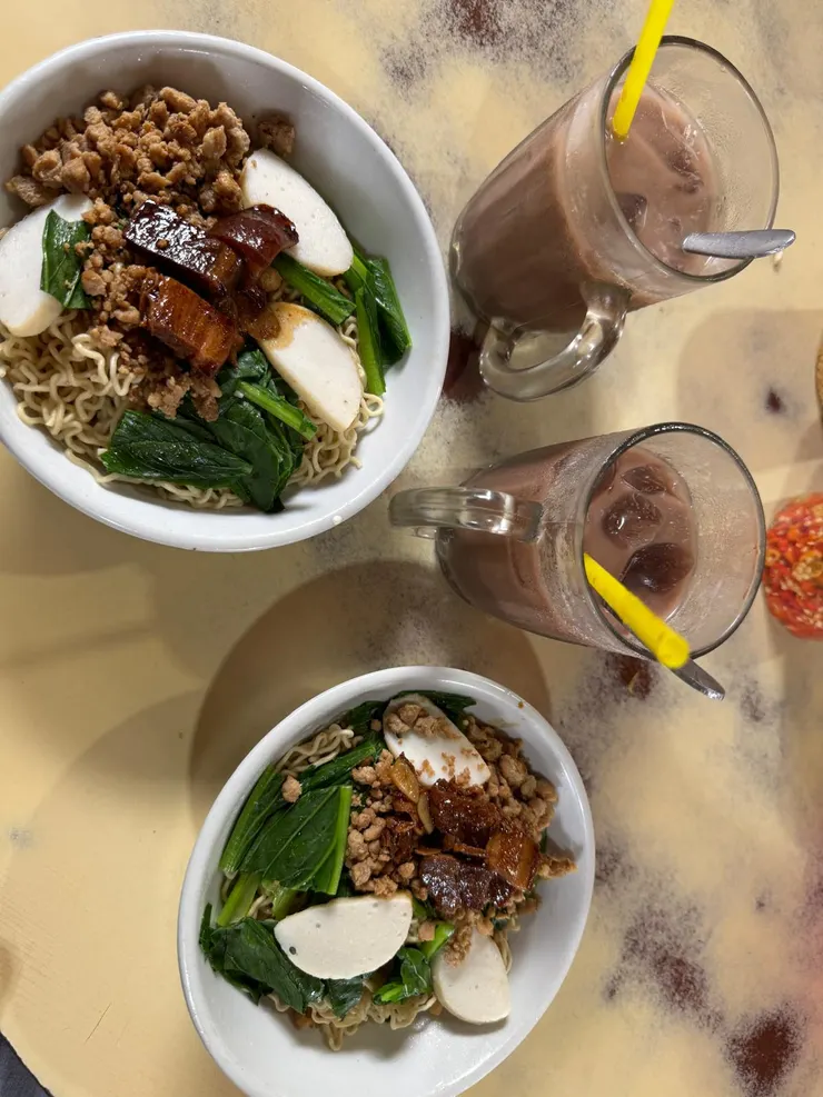 汶萊住了不少華僑，這小餐廳賣臺式食物，味道好吃！