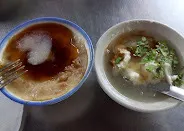 美味的碗粿與浮水魚羹(圖片截圖於網路)