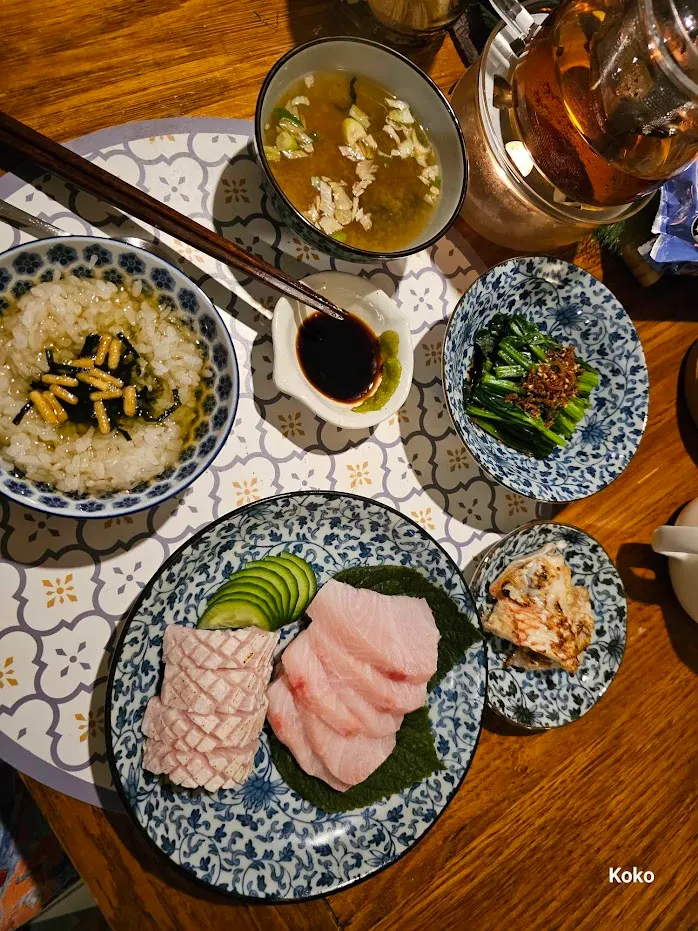 這條魚也是早上從海上撈的