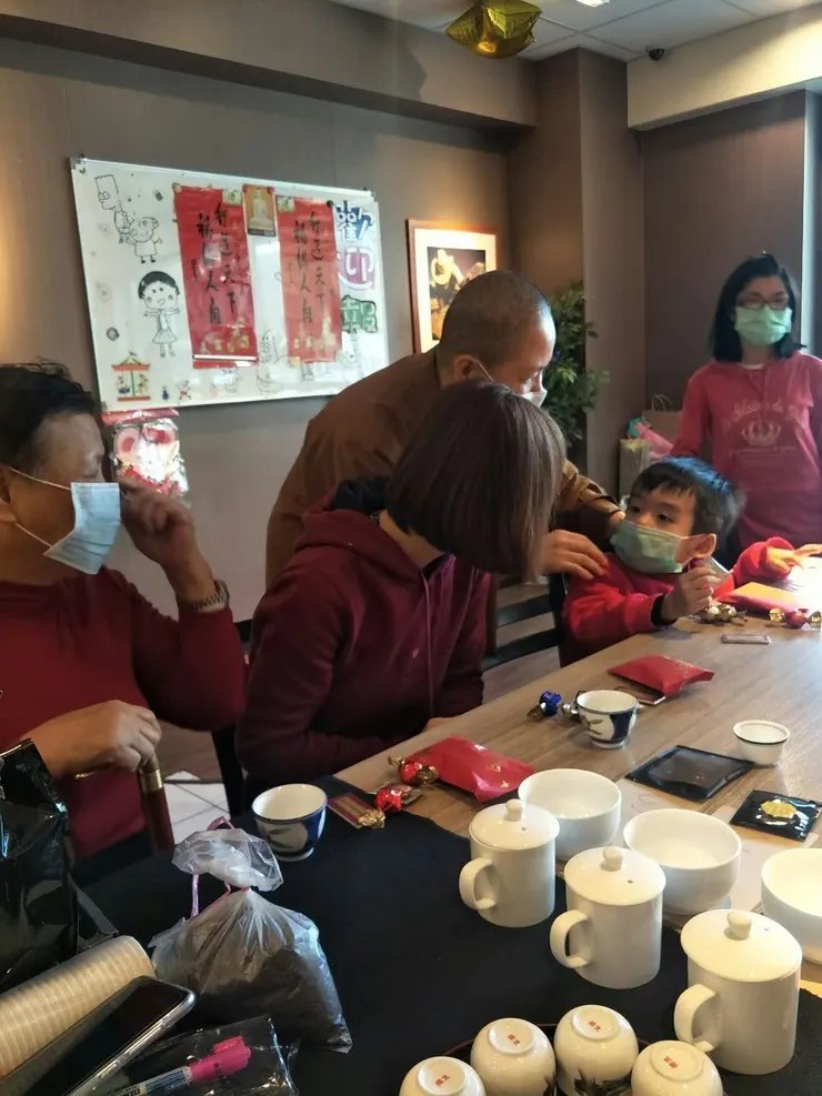 法師關懷小朋友