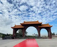 牌樓-莊嚴隆重（圖片截圖於網路）