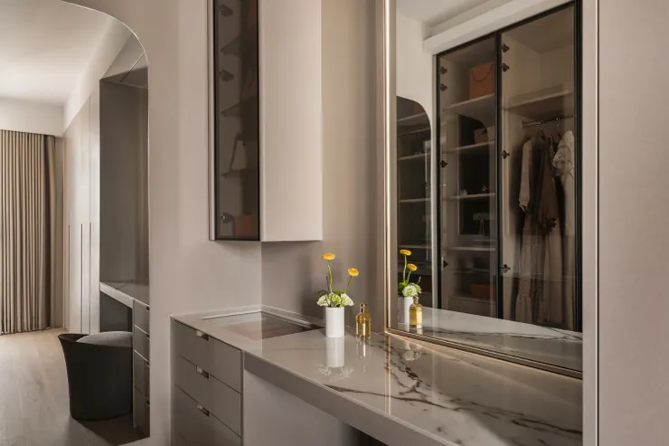 (作品呈現:現代輕奢風毛胚屋:歡迎光臨帝景苑博物宅|高雄藝瓦室內設計)