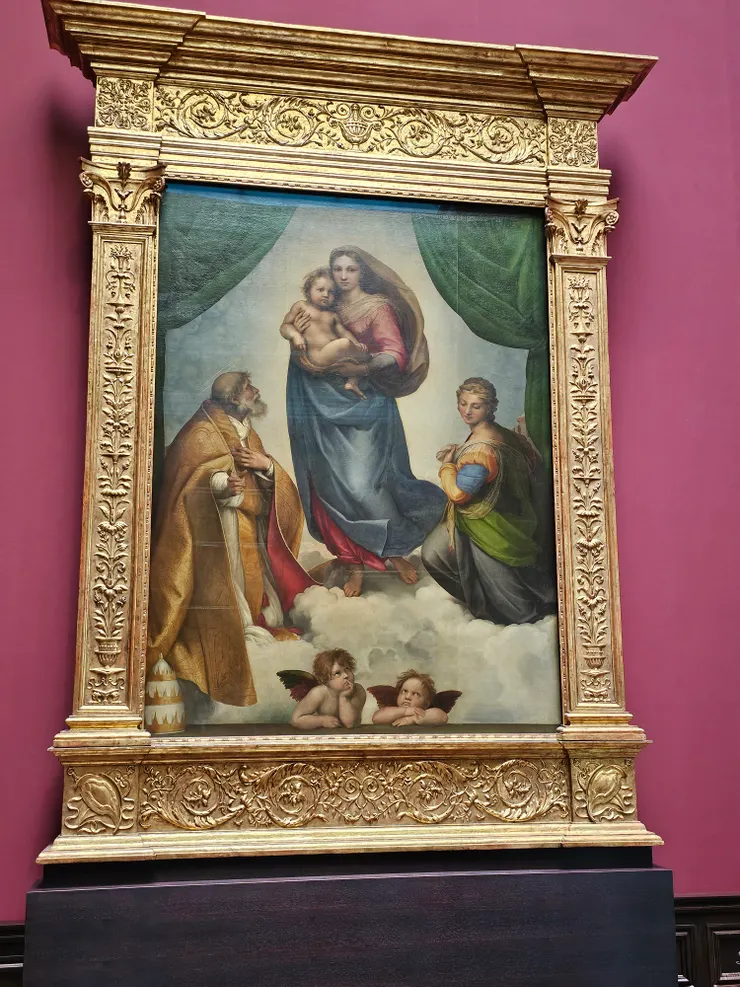 拉斐爾名作- 西斯汀聖母像