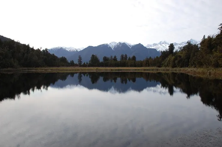 2011年九月時在Lake Matheson拍下的照片。 