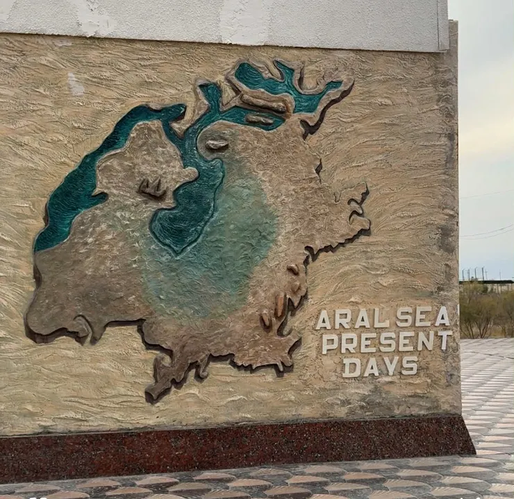 近代鹹海消失近90%