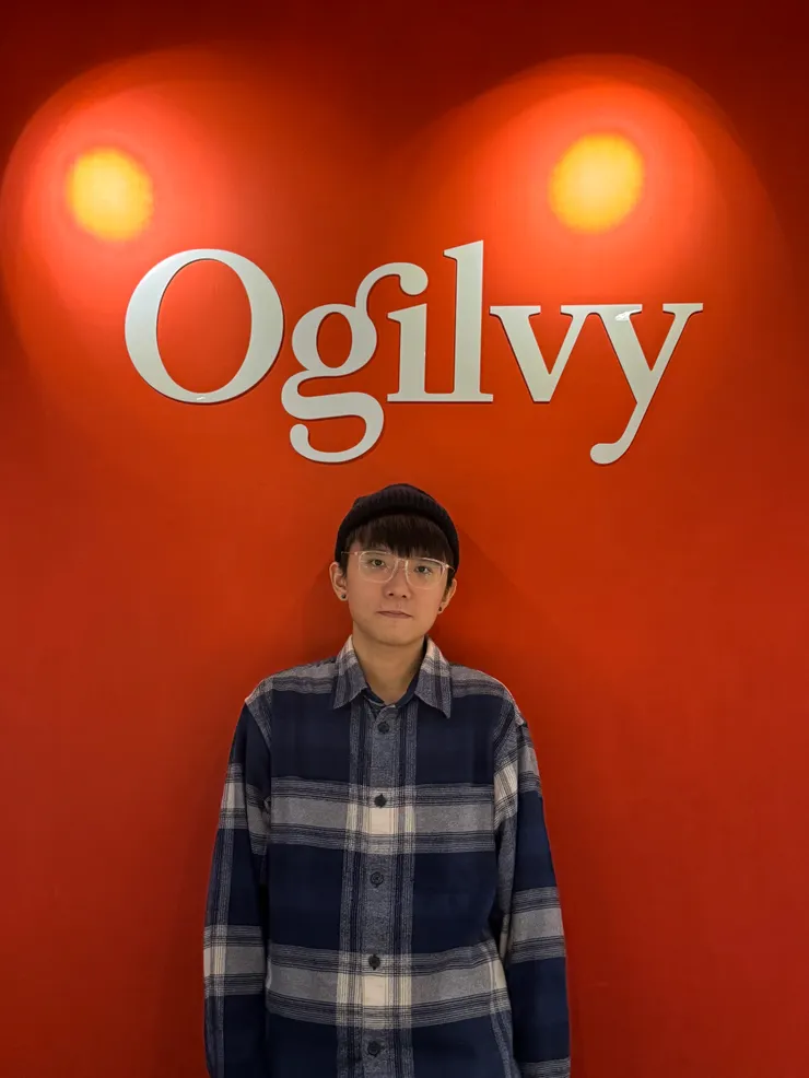 王辰旭與奧美紅牆