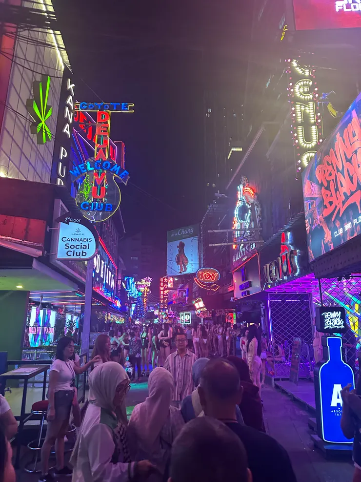 嚴格來說，這裡是不允許拍照的