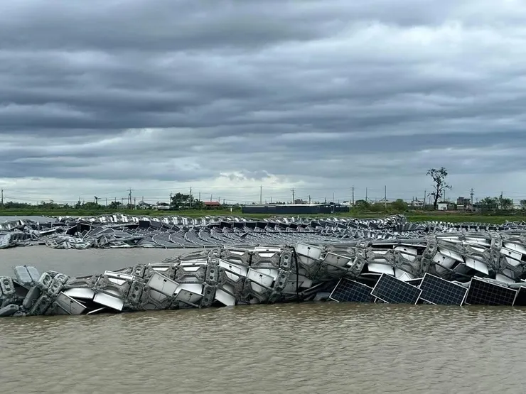 丹娜絲太陽能板風災 2025-07