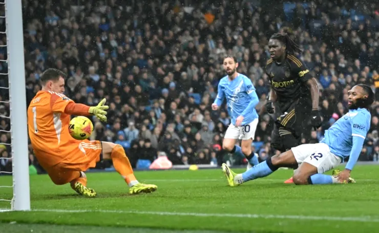 森美奧鏟射建功助曼城領先1:0