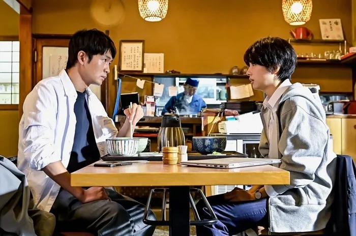 「不要小看我，我也是警察！」「對喔......」「對你個頭！」