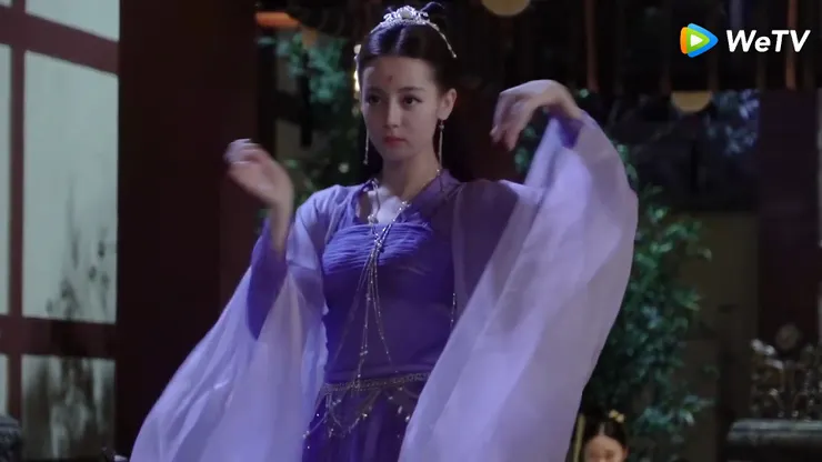 這身紫衣真的很美！可惜只能在花絮看到（花絮影片）