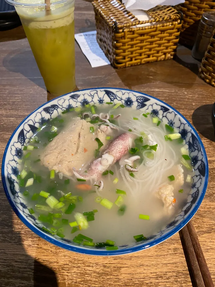 小卷米粉本人