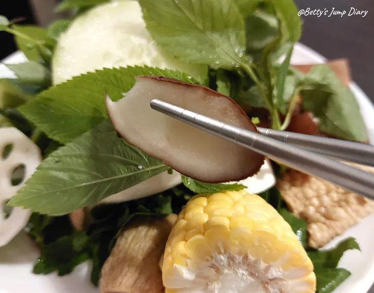 ▲中壢「玄茗野菜鍋物」/ 圖片來源：Betty's Jump Diary